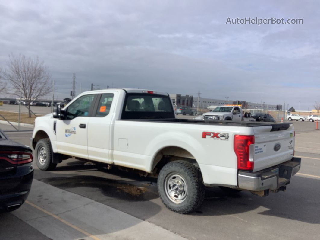 2018 Ford F-250 Xl vin: 1FT7X2B69JEB98606