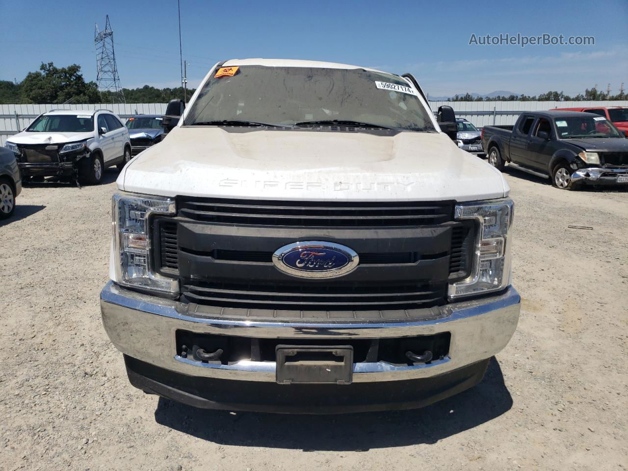 2018 Ford F250 Super Duty White vin: 1FT7X2BT0JED01613