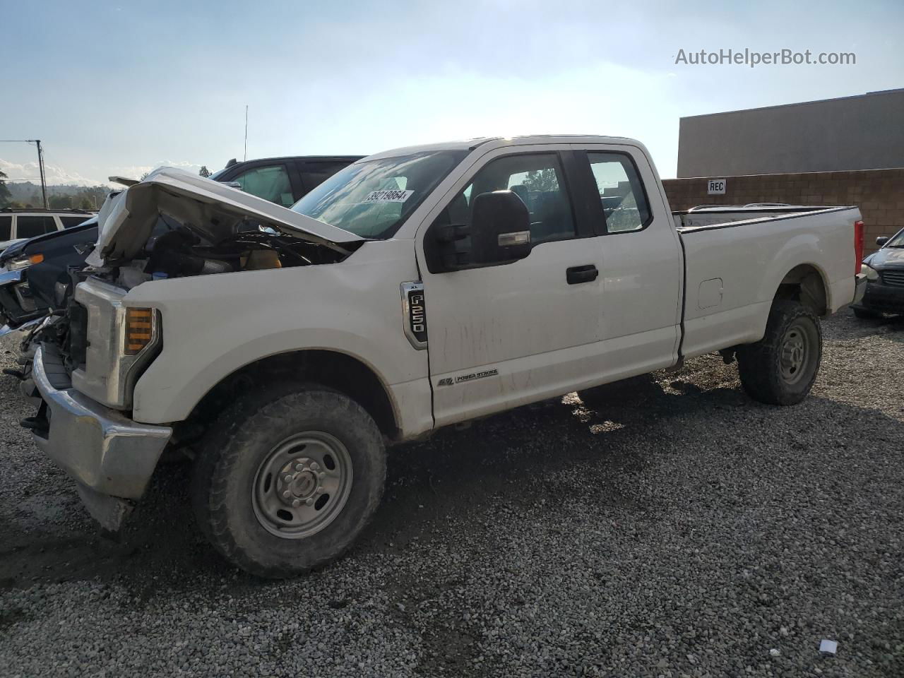 2018 Ford F250 Super Duty White vin: 1FT7X2BT6JEB11203