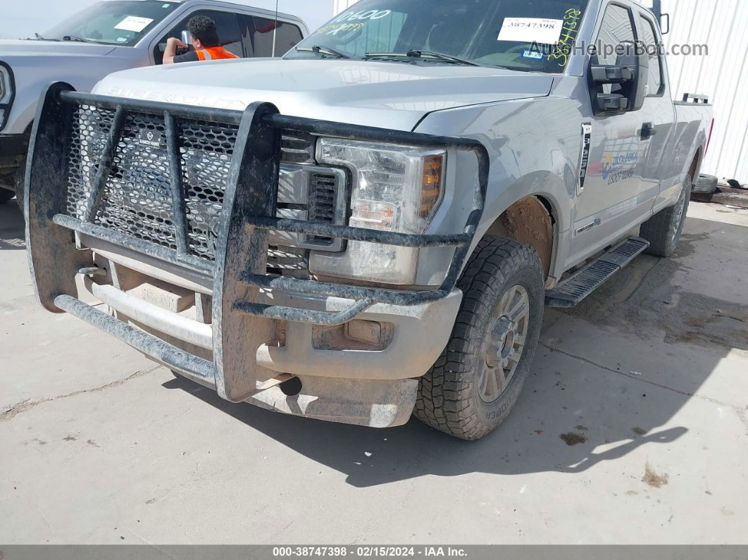 2018 Ford F-250 Xlt Silver vin: 1FT7X2BT7JEB03661