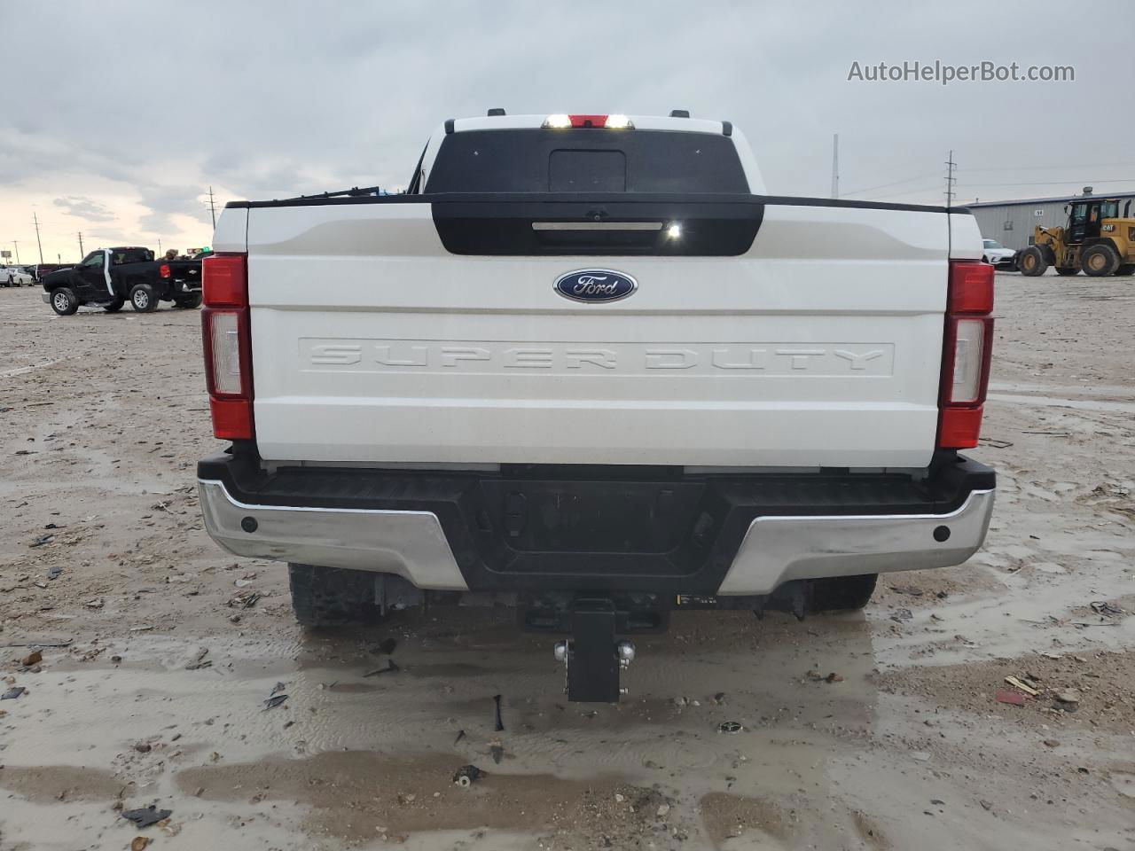 2020 Ford F250 Super Duty White vin: 1FT8W2BT8LEC42434