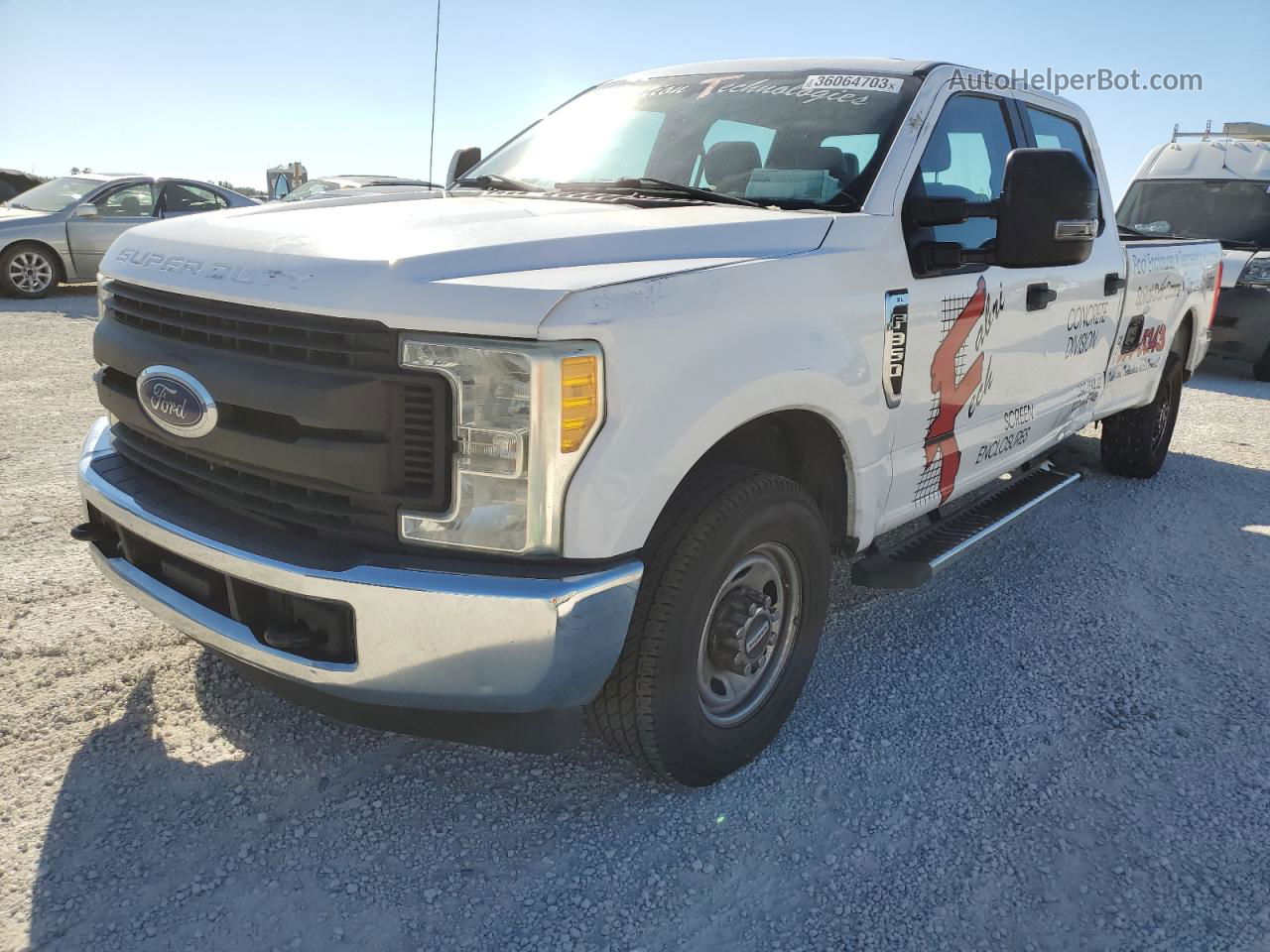 2017 Ford F350 Super Duty White vin: 1FT8W3A65HEB79544