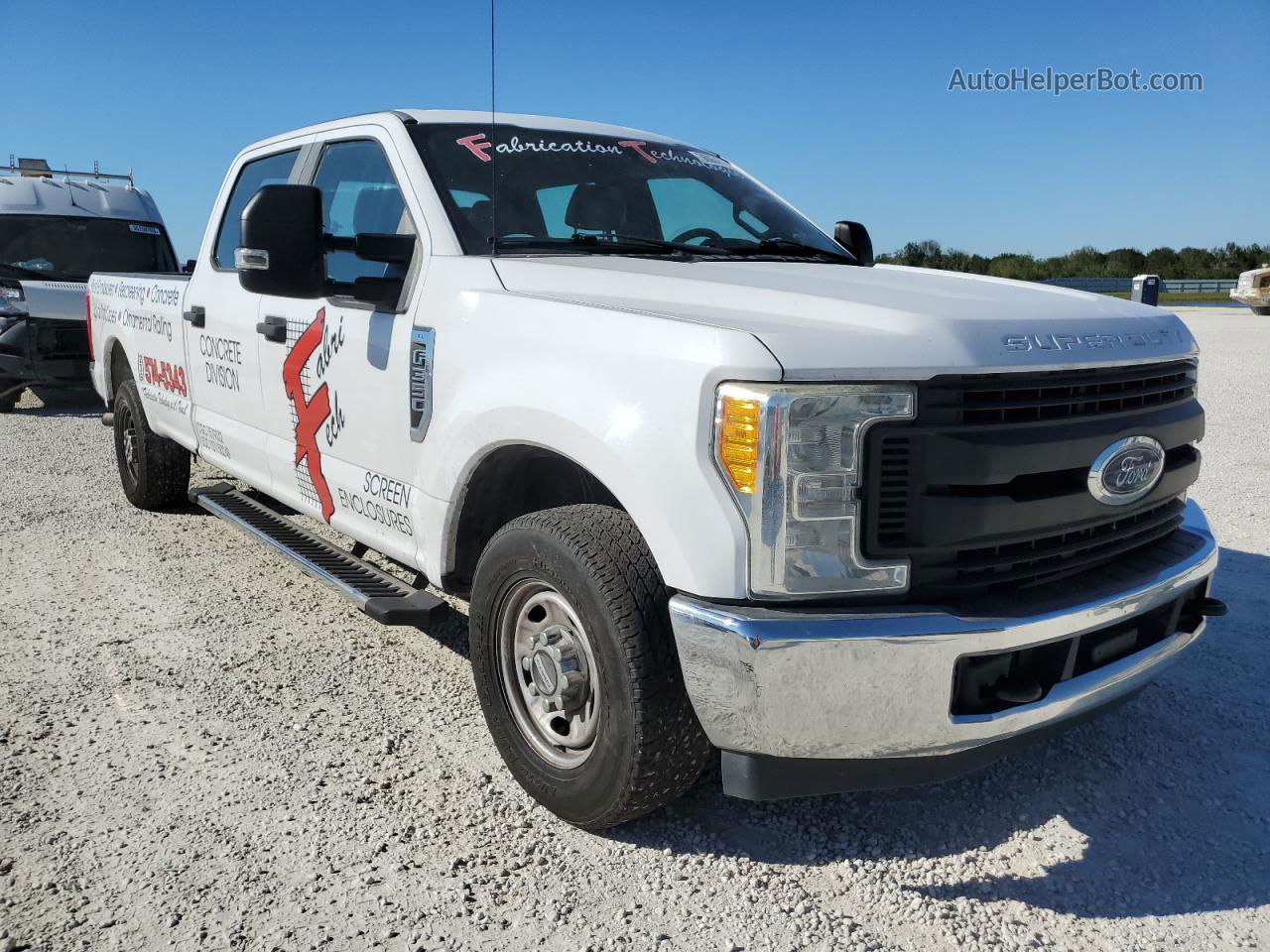 2017 Ford F350 Super Duty White vin: 1FT8W3A65HEB79544