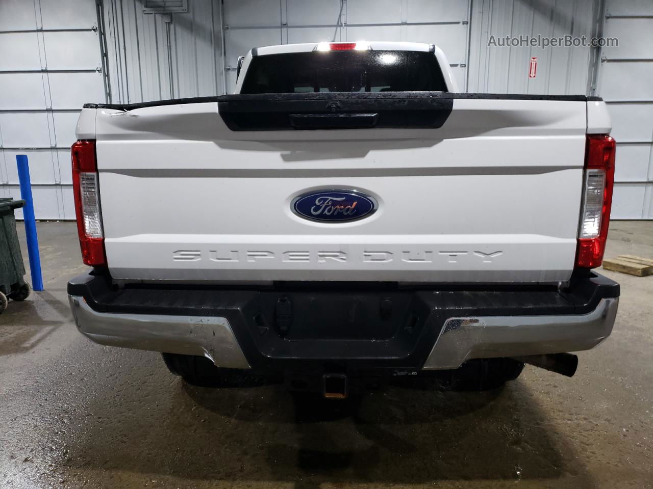 2019 Ford F350 Super Duty White vin: 1FT8W3B61KEC01898