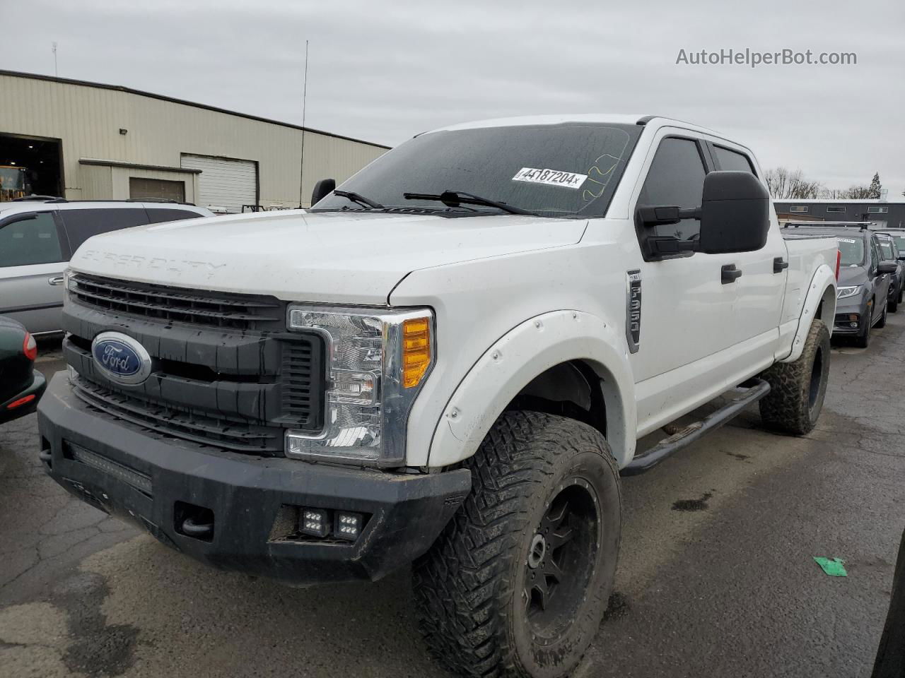 2017 Ford F350 Super Duty White vin: 1FT8W3B65HEF02344