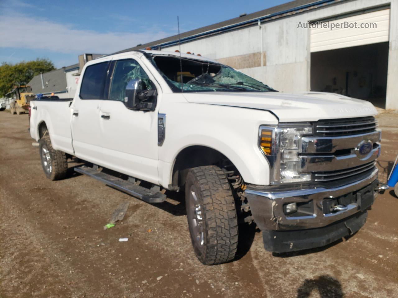 2019 Ford F350 Super Duty White vin: 1FT8W3B6XKEG69645