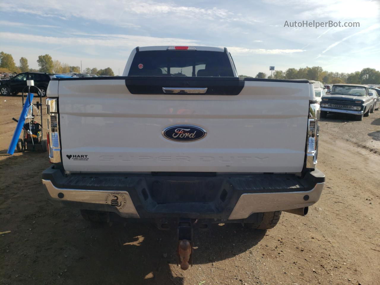 2019 Ford F350 Super Duty White vin: 1FT8W3B6XKEG69645