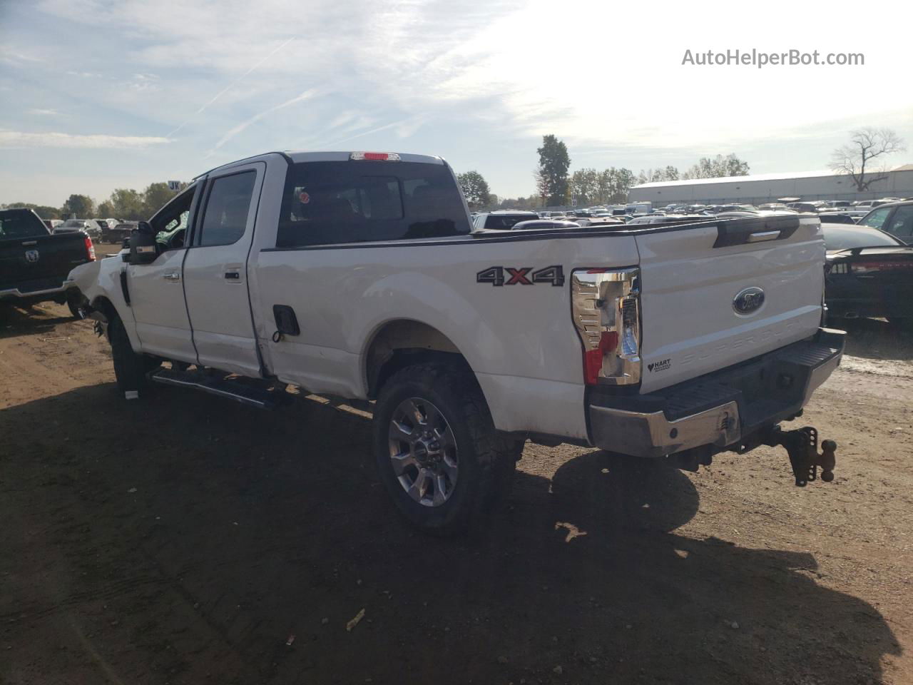 2019 Ford F350 Super Duty White vin: 1FT8W3B6XKEG69645