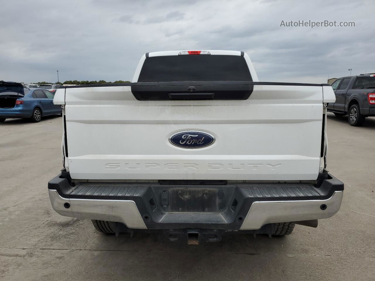 2019 Ford F350 Super Duty White vin: 1FT8W3BT0KEE34922