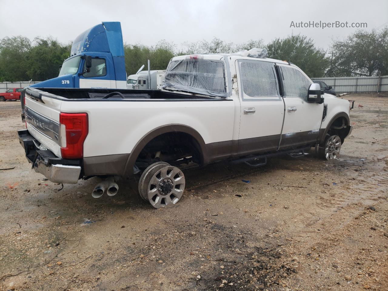 2017 Ford F350 Super Duty White vin: 1FT8W3BT2HEE71771