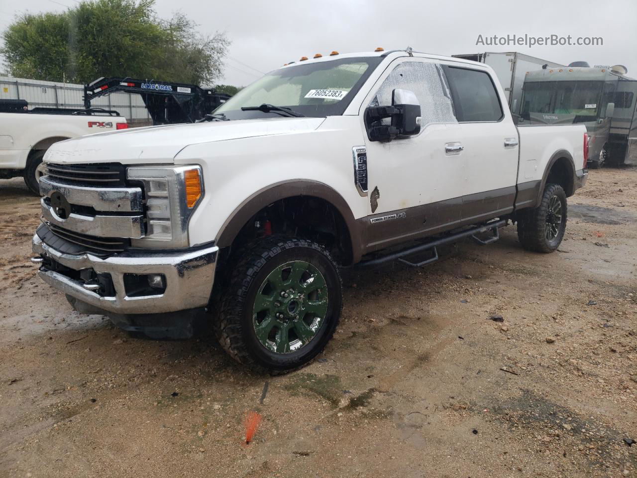 2017 Ford F350 Super Duty White vin: 1FT8W3BT2HEE71771