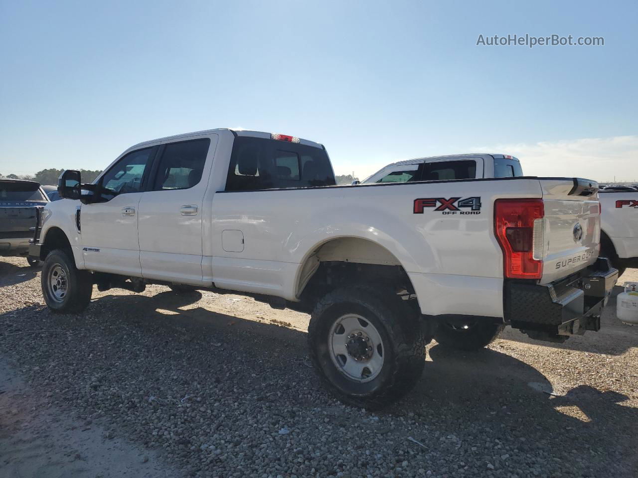 2019 Ford F350 Super Duty White vin: 1FT8W3BT3KEE20304