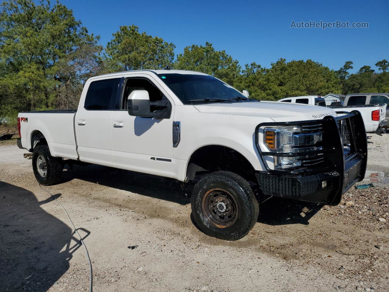 2019 Ford F350 Super Duty White vin: 1FT8W3BT3KEE20304