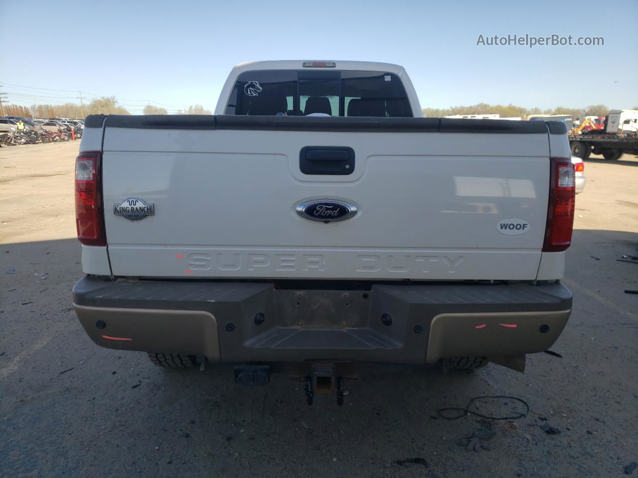 2014 Ford F350 Super Duty White vin: 1FT8W3BT4EEB46132