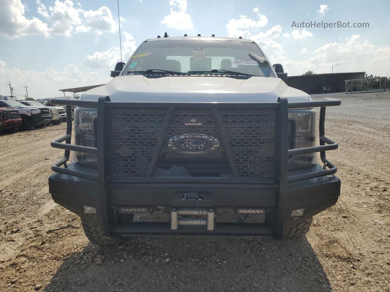 2019 Ford F350 Super Duty White vin: 1FT8W3BT4KEC97984