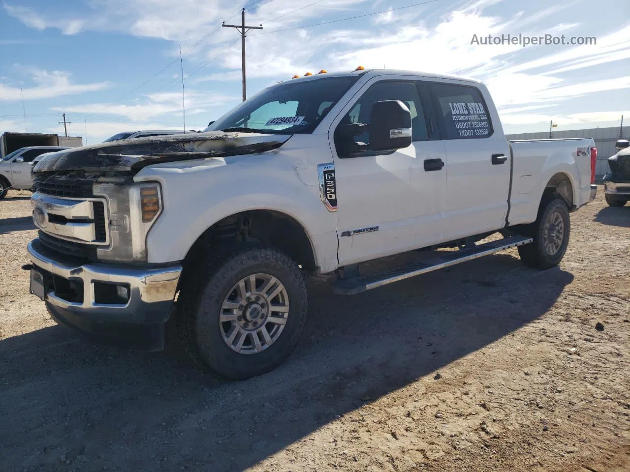 2019 Ford F350 Super Duty White vin: 1FT8W3BT4KEF33534