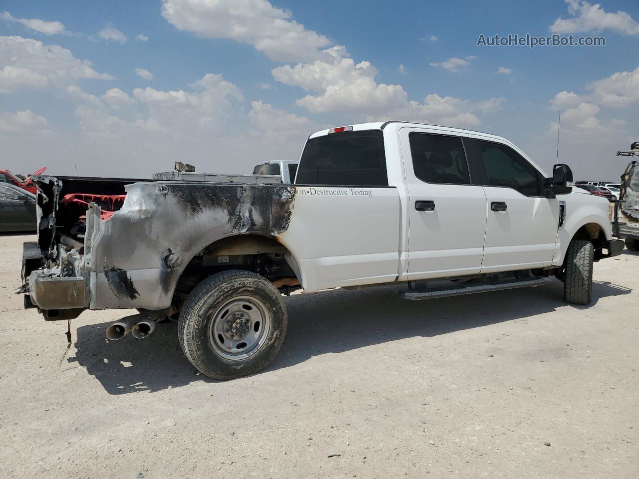 2017 Ford F350 Super Duty White vin: 1FT8W3BT5HEF12961