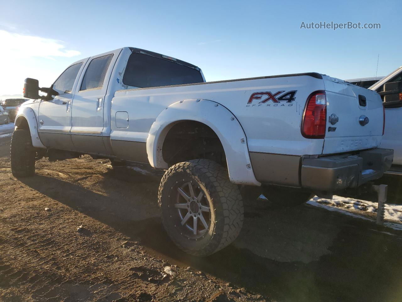 2014 Ford F350 Super Duty White vin: 1FT8W3BT6EEA72793