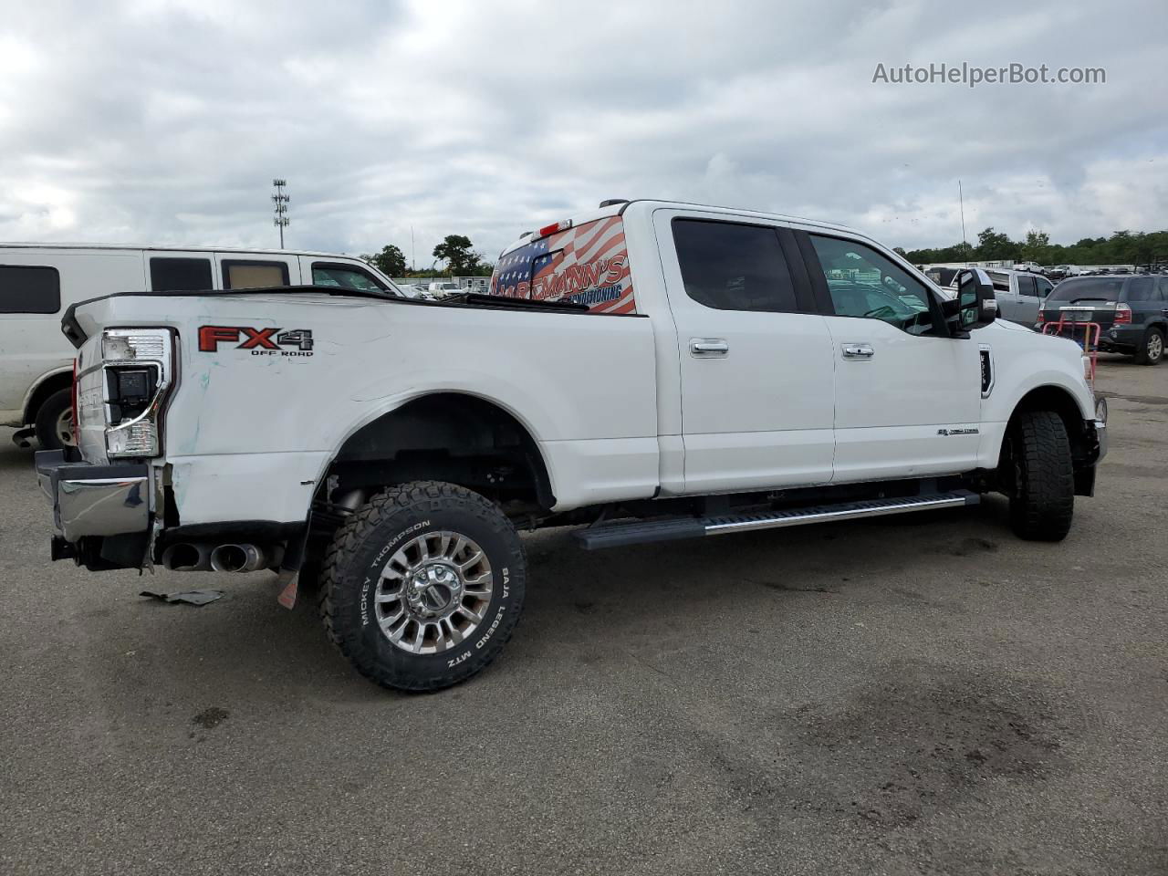 2020 Ford F350 Super Duty White vin: 1FT8W3BT6LED51660