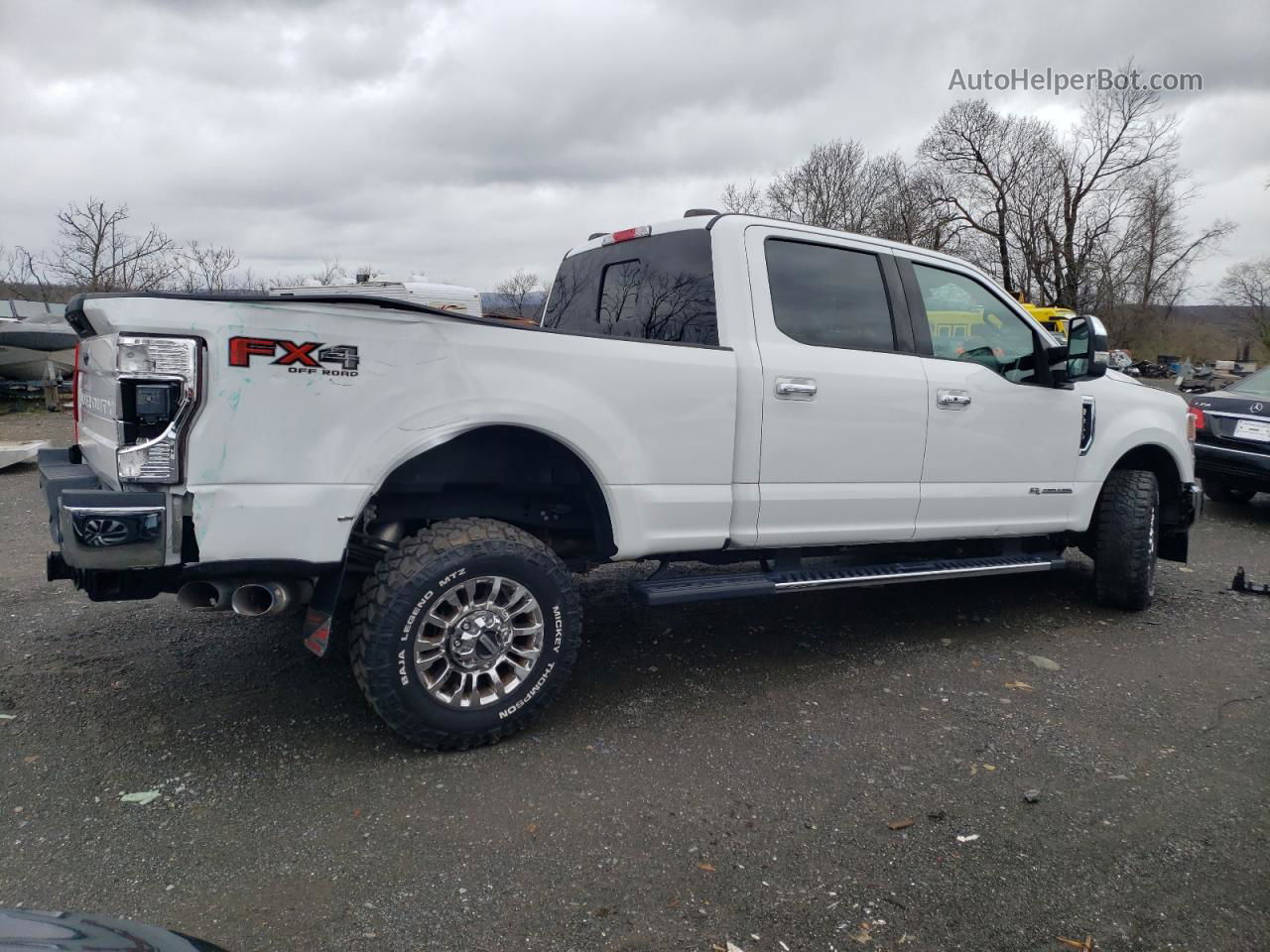 2020 Ford F350 Super Duty White vin: 1FT8W3BT6LED51660