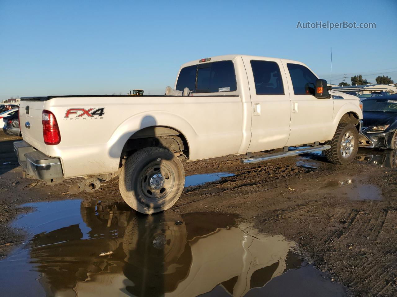 2016 Ford F350 Super Duty White vin: 1FT8W3BT7GEA71770