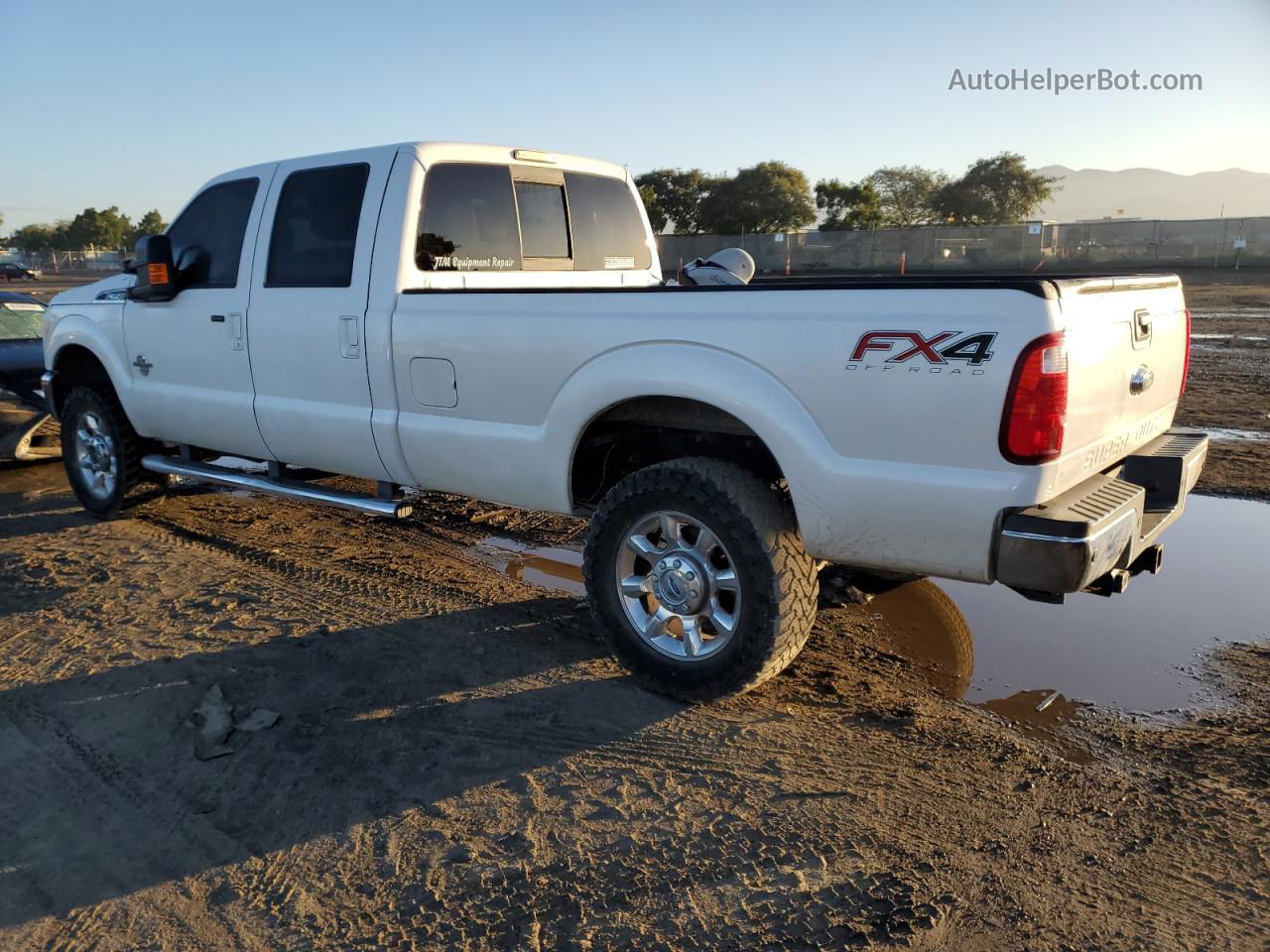 2016 Ford F350 Super Duty White vin: 1FT8W3BT7GEA71770