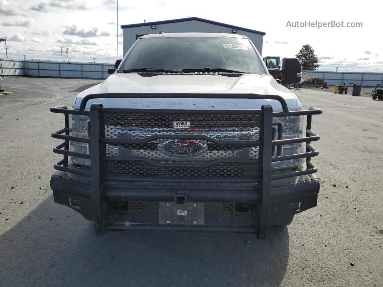 2017 Ford F350 Super Duty White vin: 1FT8W3BT7HEC45533