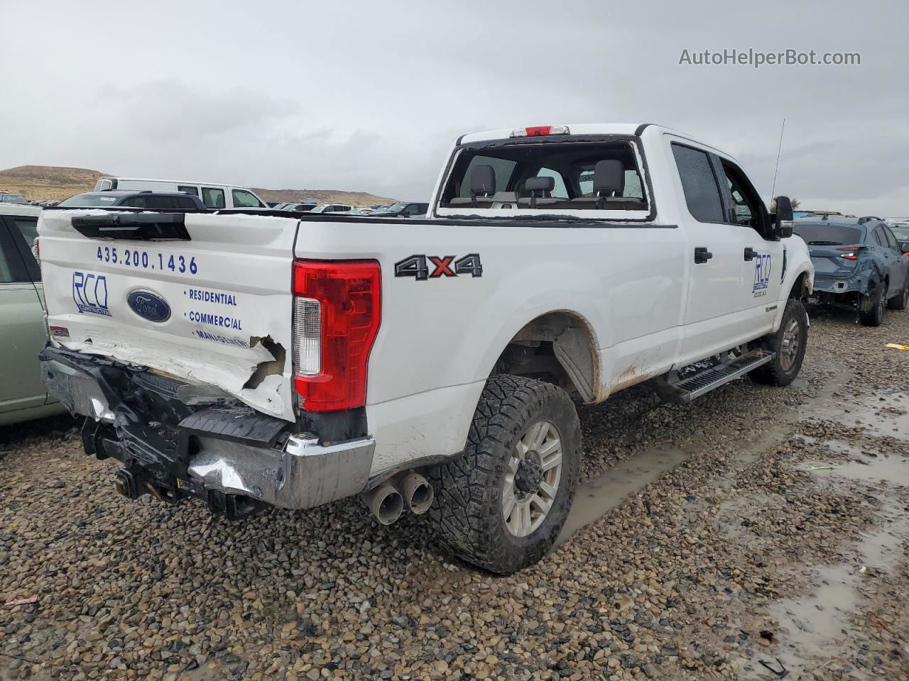 2019 Ford F350 Super Duty White vin: 1FT8W3BT7KEG43333