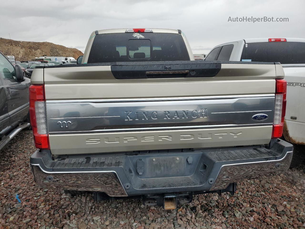 2017 Ford F350 Super Duty Beige vin: 1FT8W3BT8HEB42590