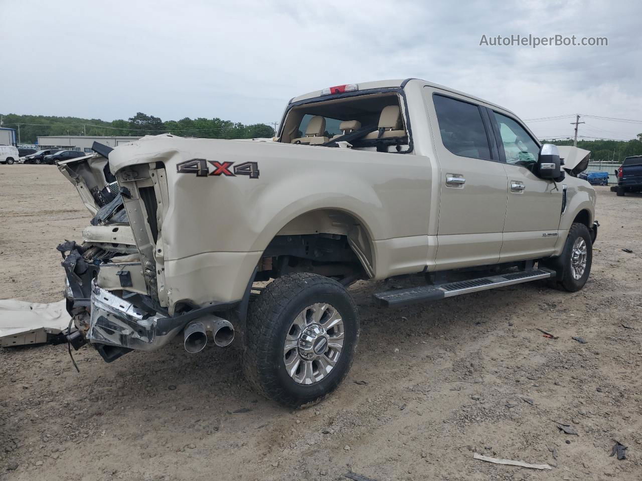 2017 Ford F350 Super Duty Gold vin: 1FT8W3BT8HED67558