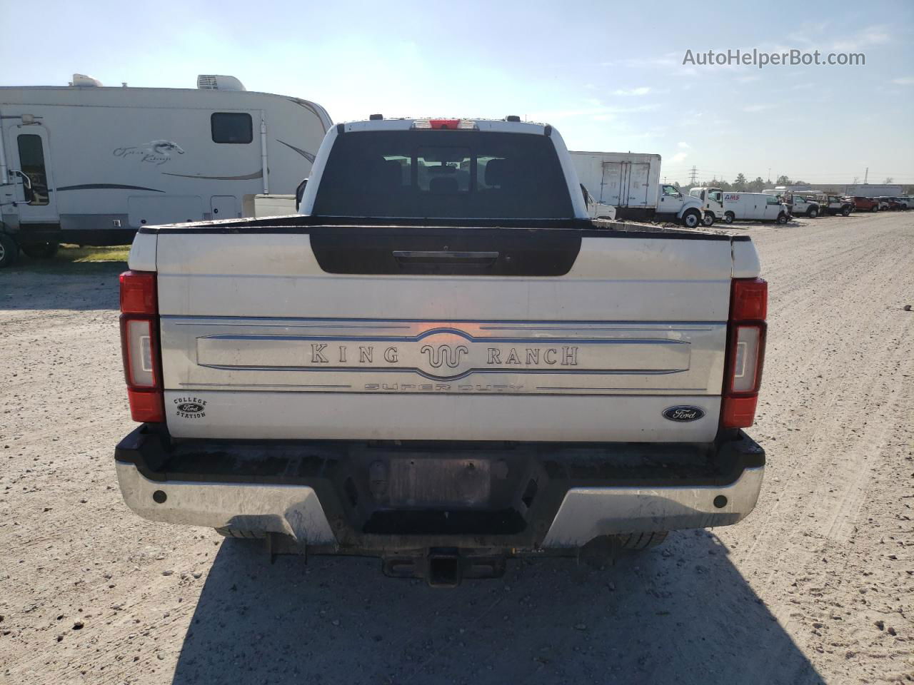 2020 Ford F350 Super Duty White vin: 1FT8W3BT8LEC87251