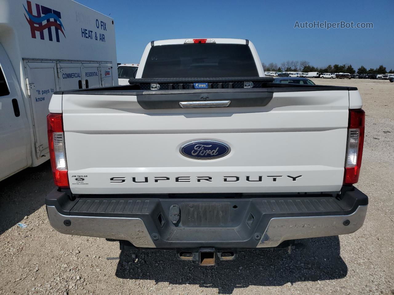 2017 Ford F350 Super Duty White vin: 1FT8W3BT9HEF34879