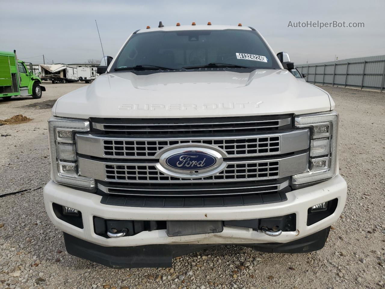 2019 Ford F350 Super Duty White vin: 1FT8W3BT9KEC06580