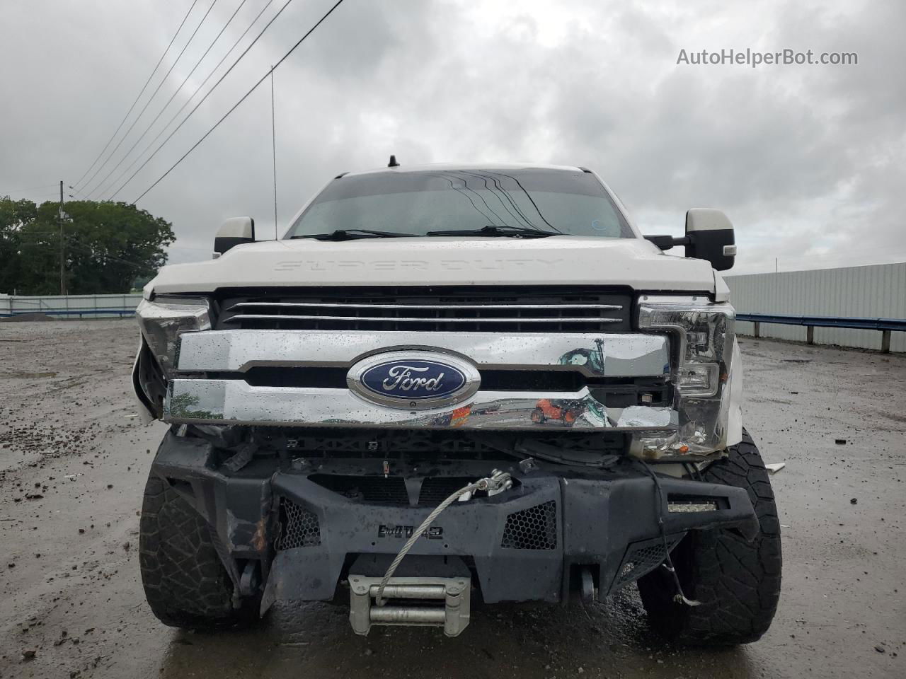 2019 Ford F350 Super Duty White vin: 1FT8W3BTXKEC74113