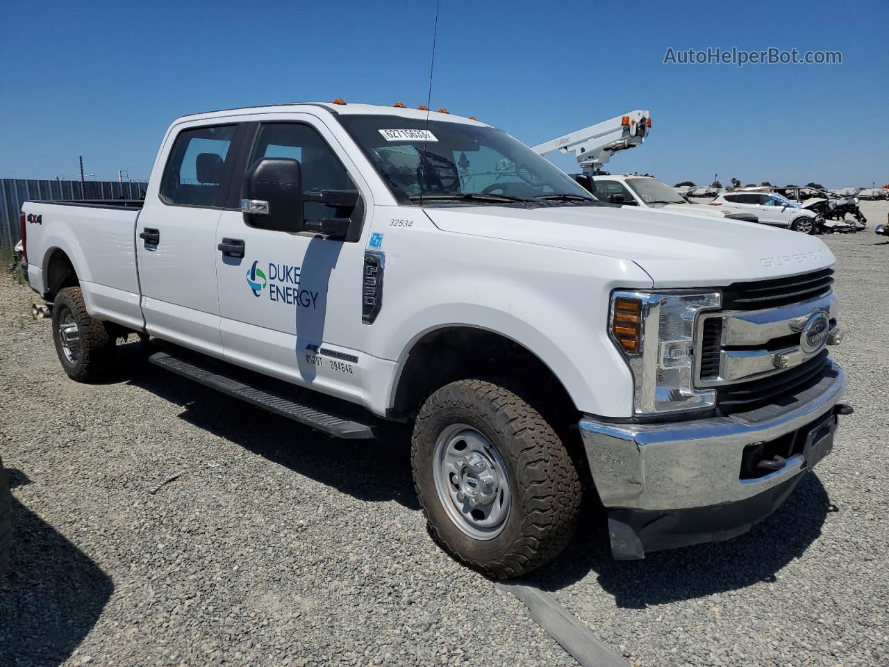 2019 Ford F350 Super Duty White vin: 1FT8W3BTXKEF87257