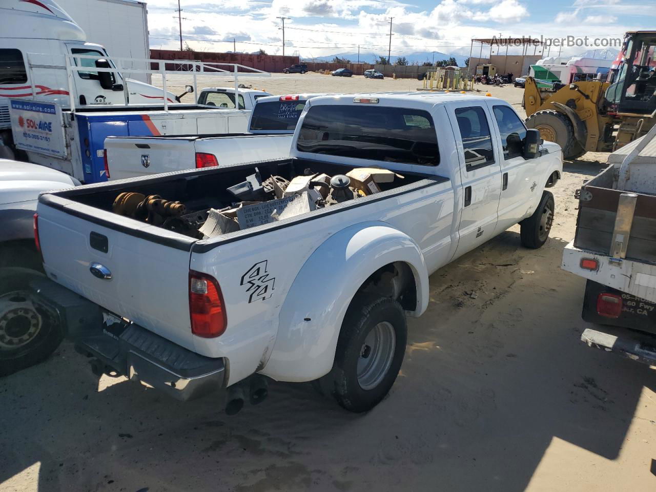 2014 Ford F350 Super Duty White vin: 1FT8W3DT1EEA06083