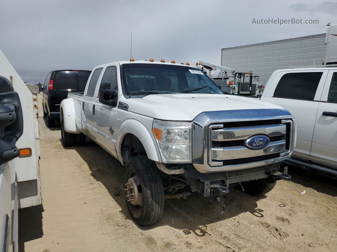 2014 Ford F350 Super Duty White vin: 1FT8W3DT1EEA06083