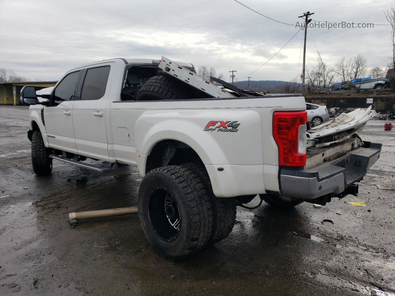 2017 Ford F350 Super Duty White vin: 1FT8W3DT2HEB78188