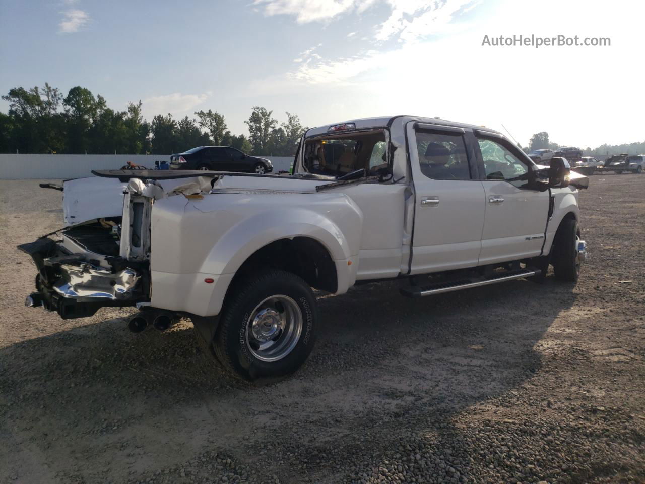 2017 Ford F350 Super Duty White vin: 1FT8W3DT2HED82764