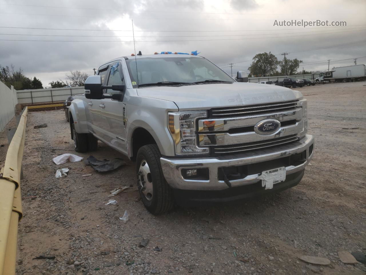 2019 Ford F350 Super Duty Серебряный vin: 1FT8W3DT2KEC22939