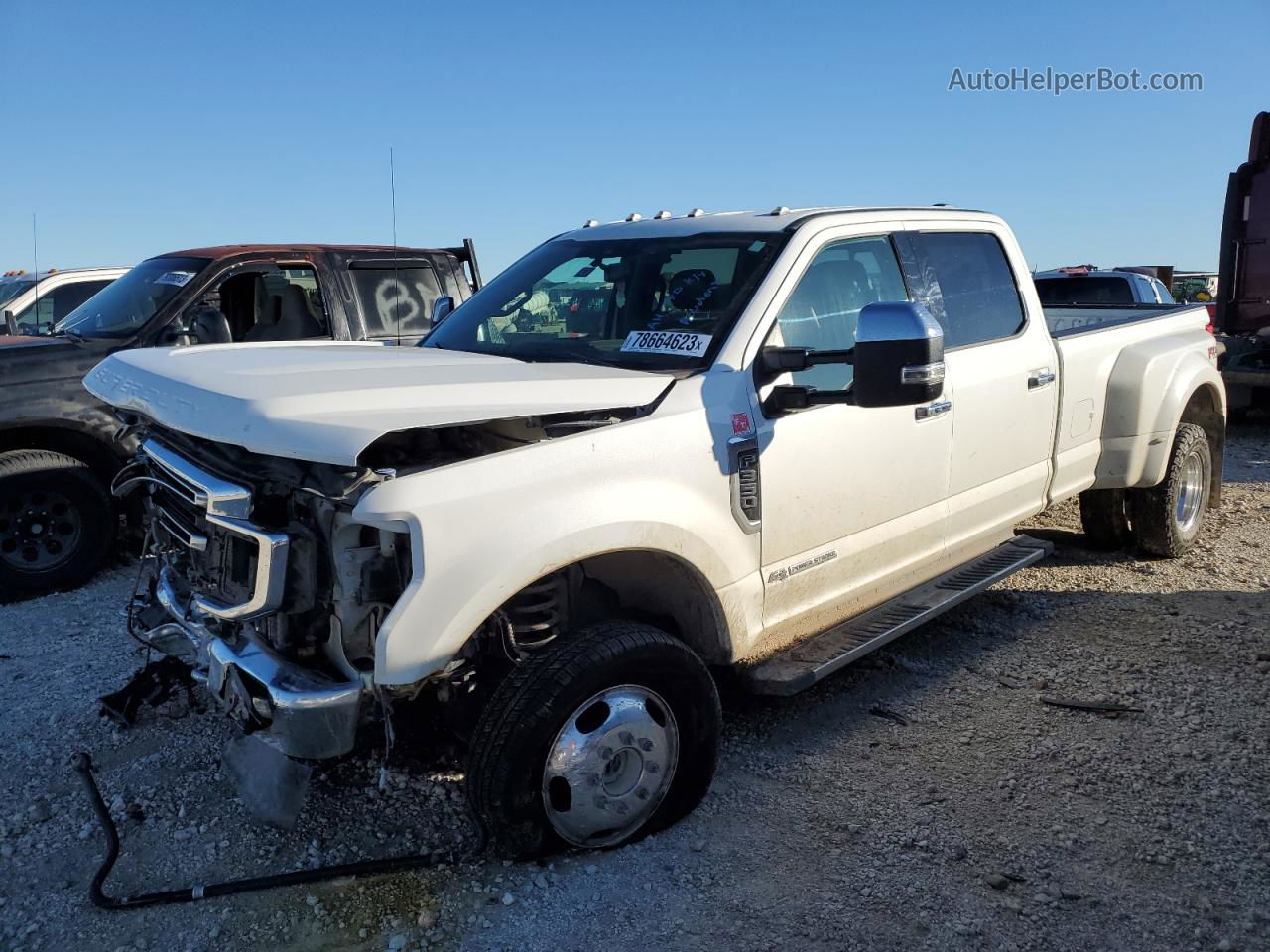 2020 Ford F350 Super Duty White vin: 1FT8W3DT2LEE84722