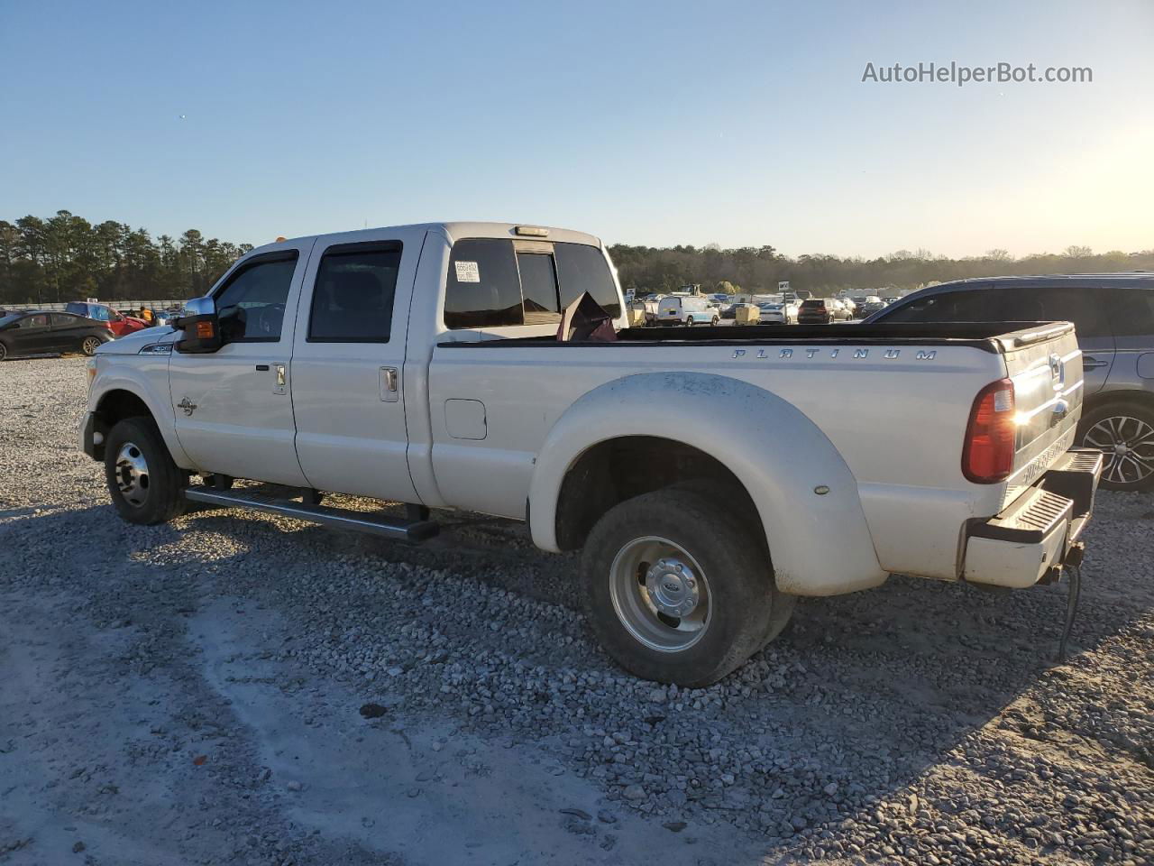 2016 Ford F350 Super Duty White vin: 1FT8W3DT5GEC22375