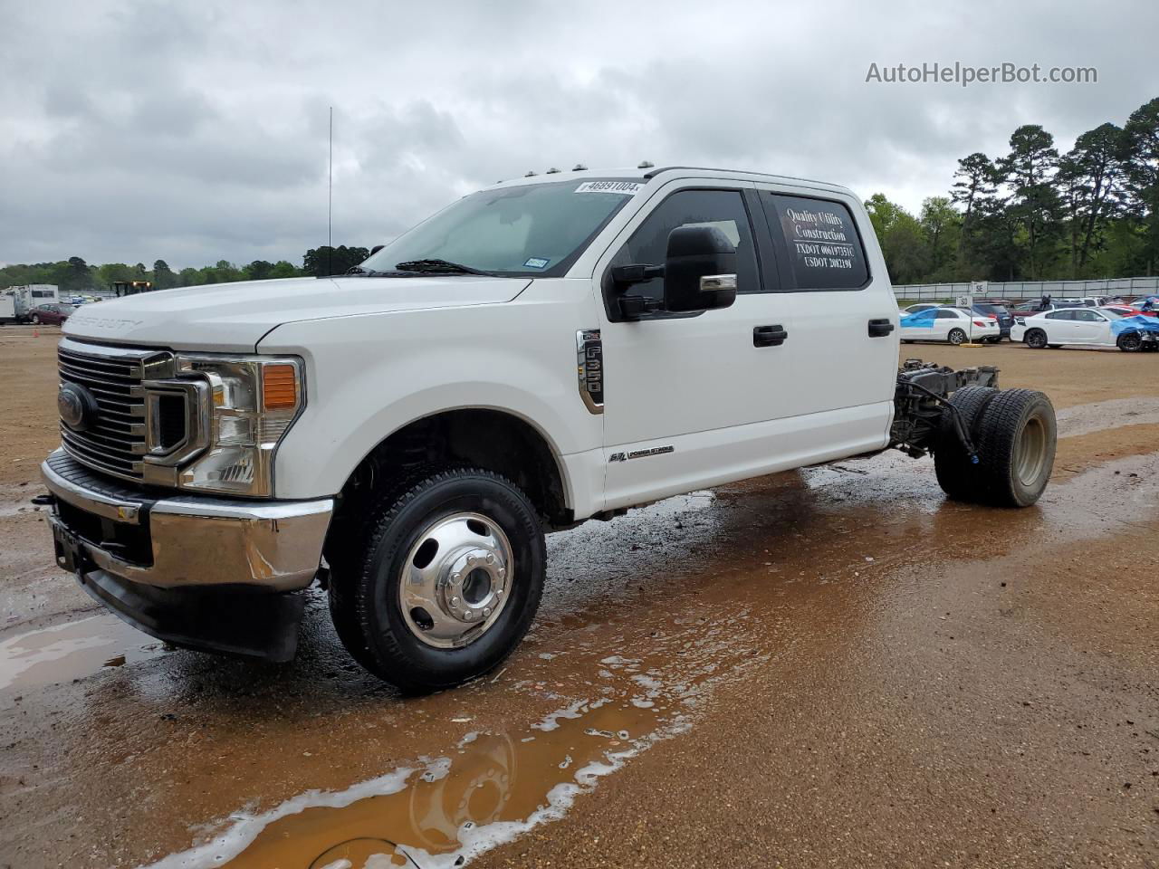 2020 Ford F350 Super Duty White vin: 1FT8W3DT5LED48293