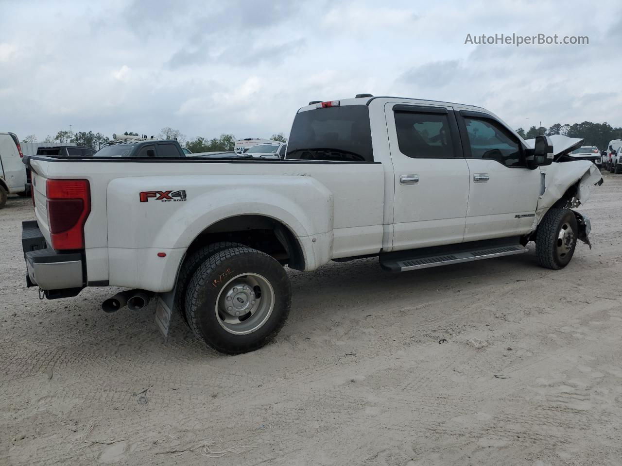 2020 Ford F350 Super Duty White vin: 1FT8W3DT7LEC87433