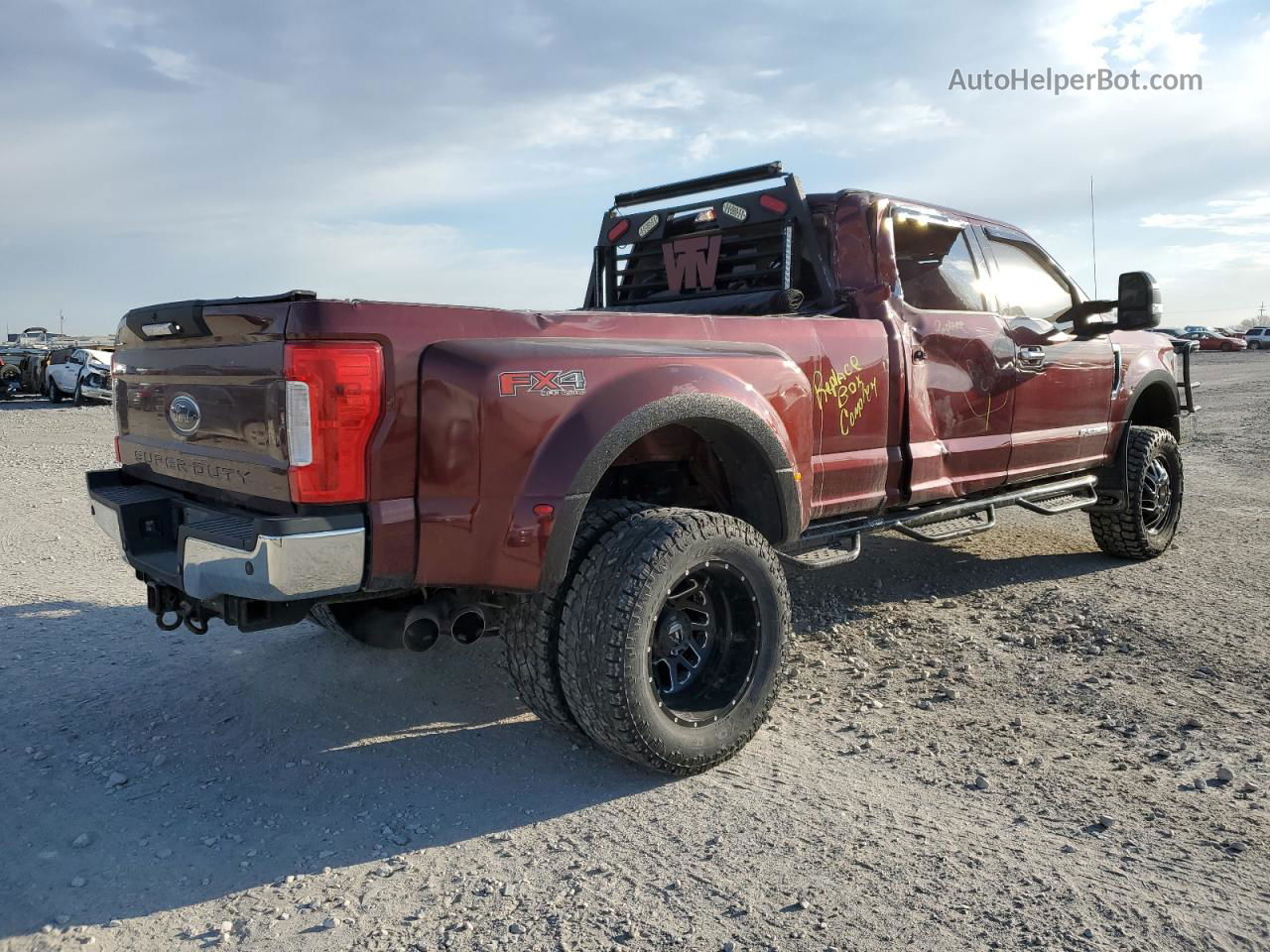 2017 Ford F350 Super Duty Темно-бордовый vin: 1FT8W3DT8HEC20587