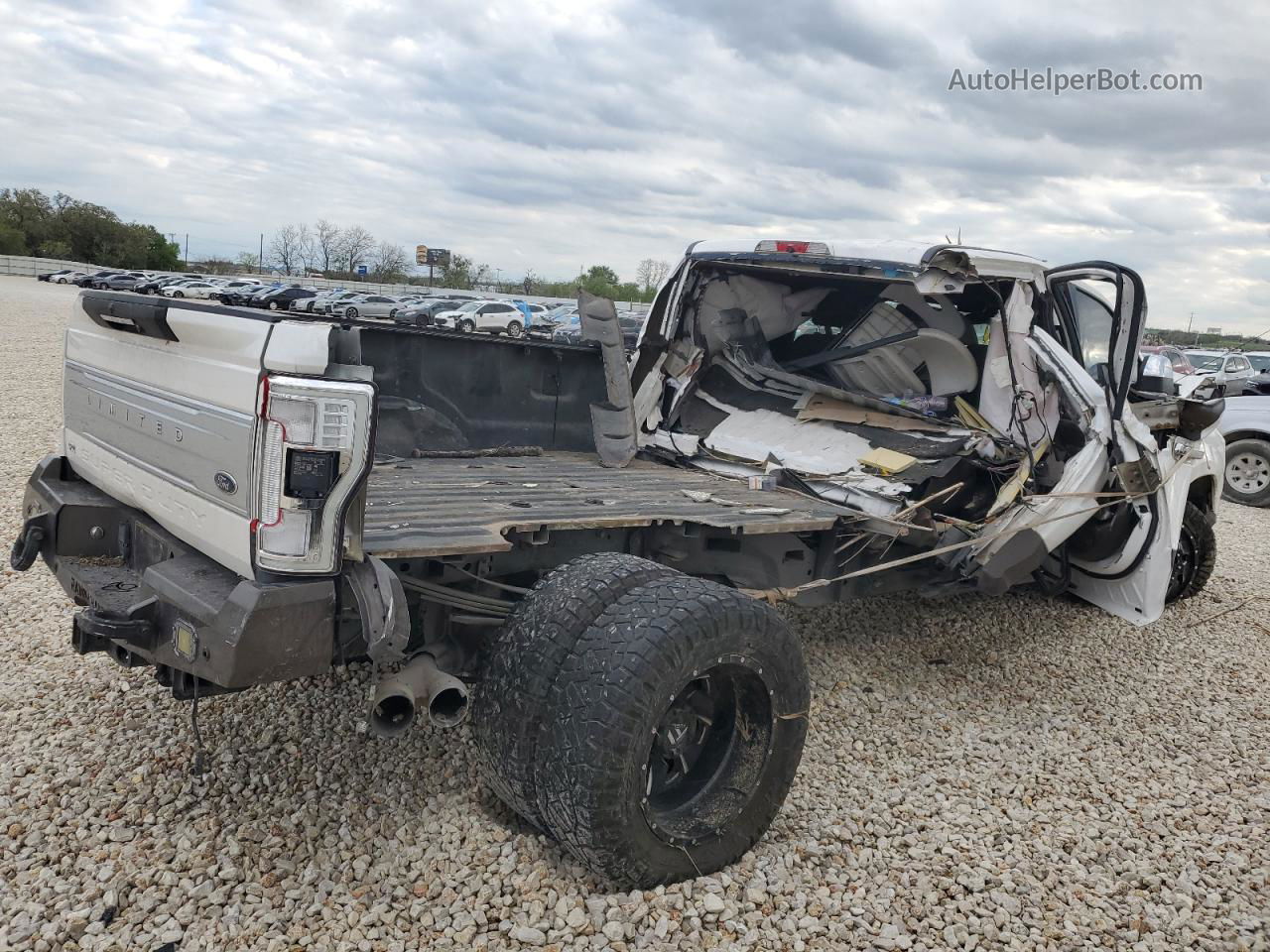 2017 Ford F350 Super Duty White vin: 1FT8W3DT8HEE24807