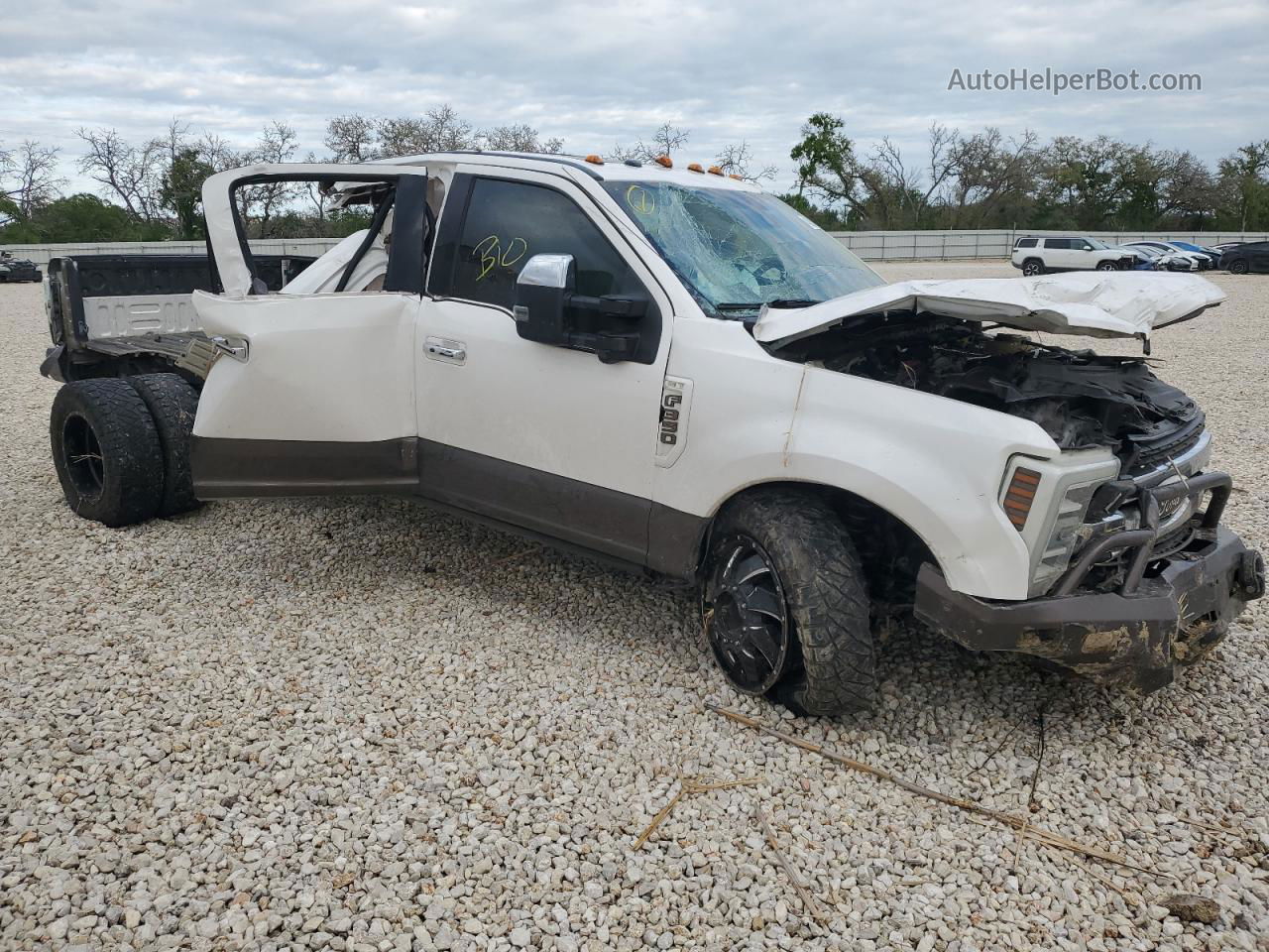 2017 Ford F350 Super Duty White vin: 1FT8W3DT8HEE24807