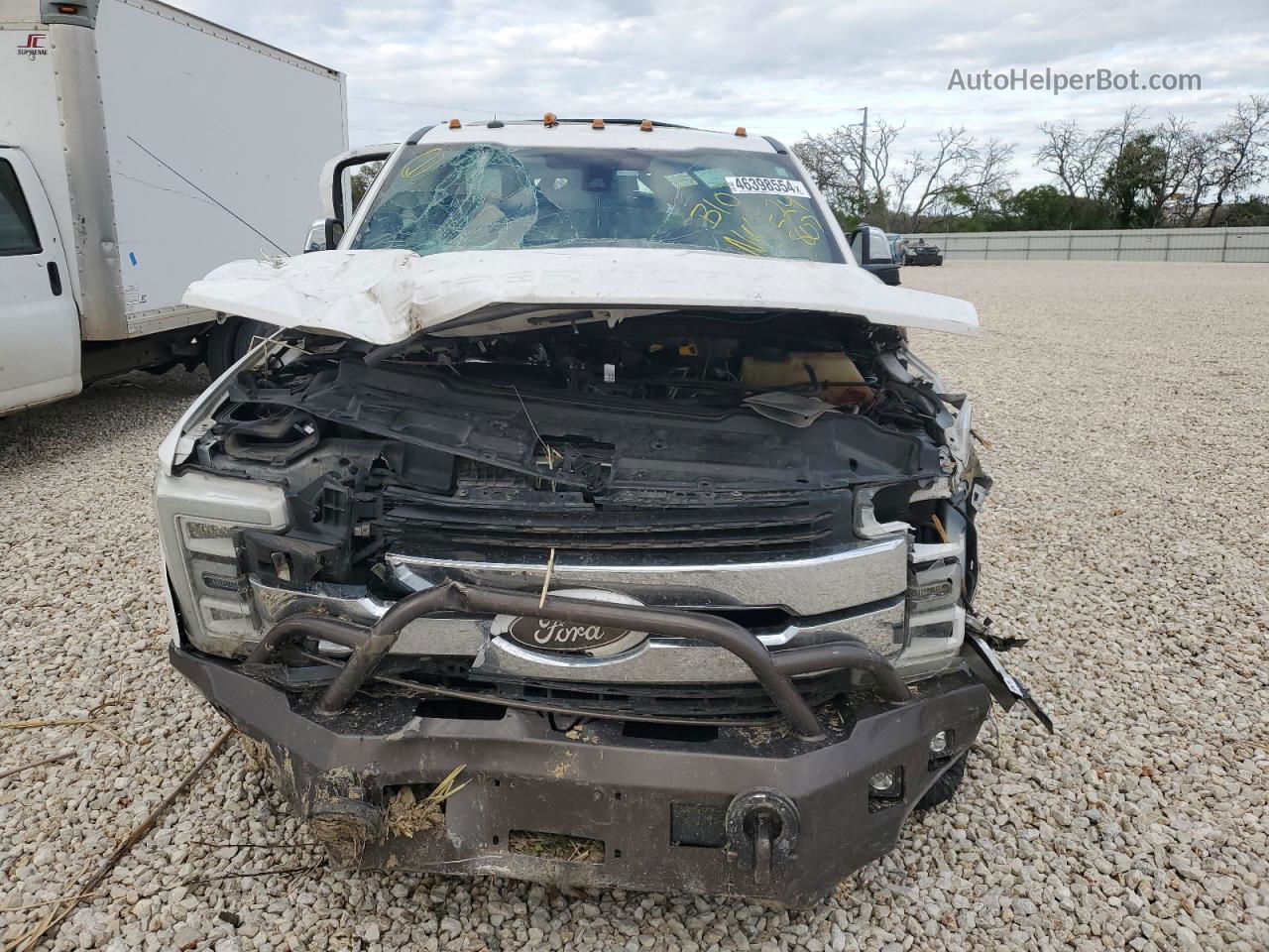 2017 Ford F350 Super Duty White vin: 1FT8W3DT8HEE24807