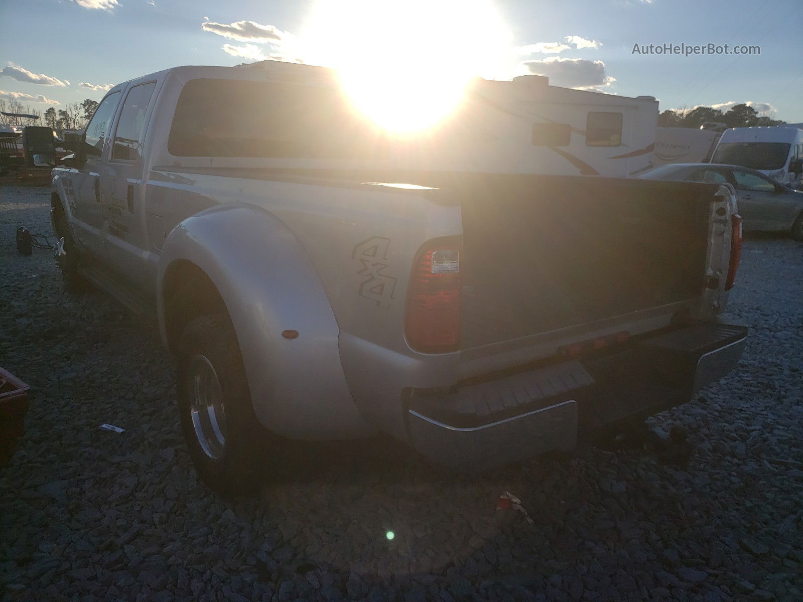 2016 Ford F350 Super Duty Silver vin: 1FT8W3DT9GEA65871