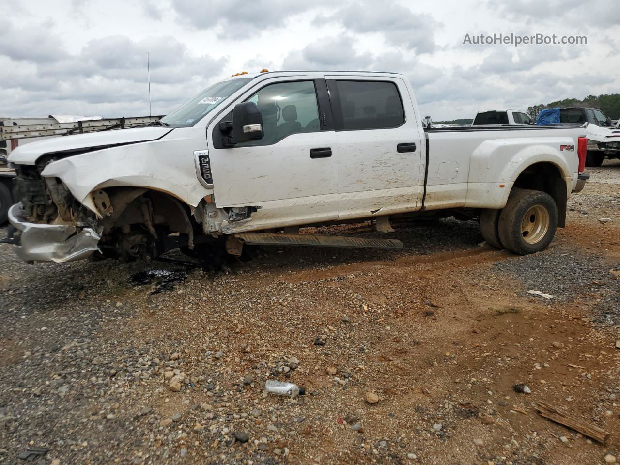 2019 Ford F350 Super Duty White vin: 1FT8W3DT9KEG06930